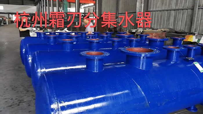 常州地铁项目分集水器发货